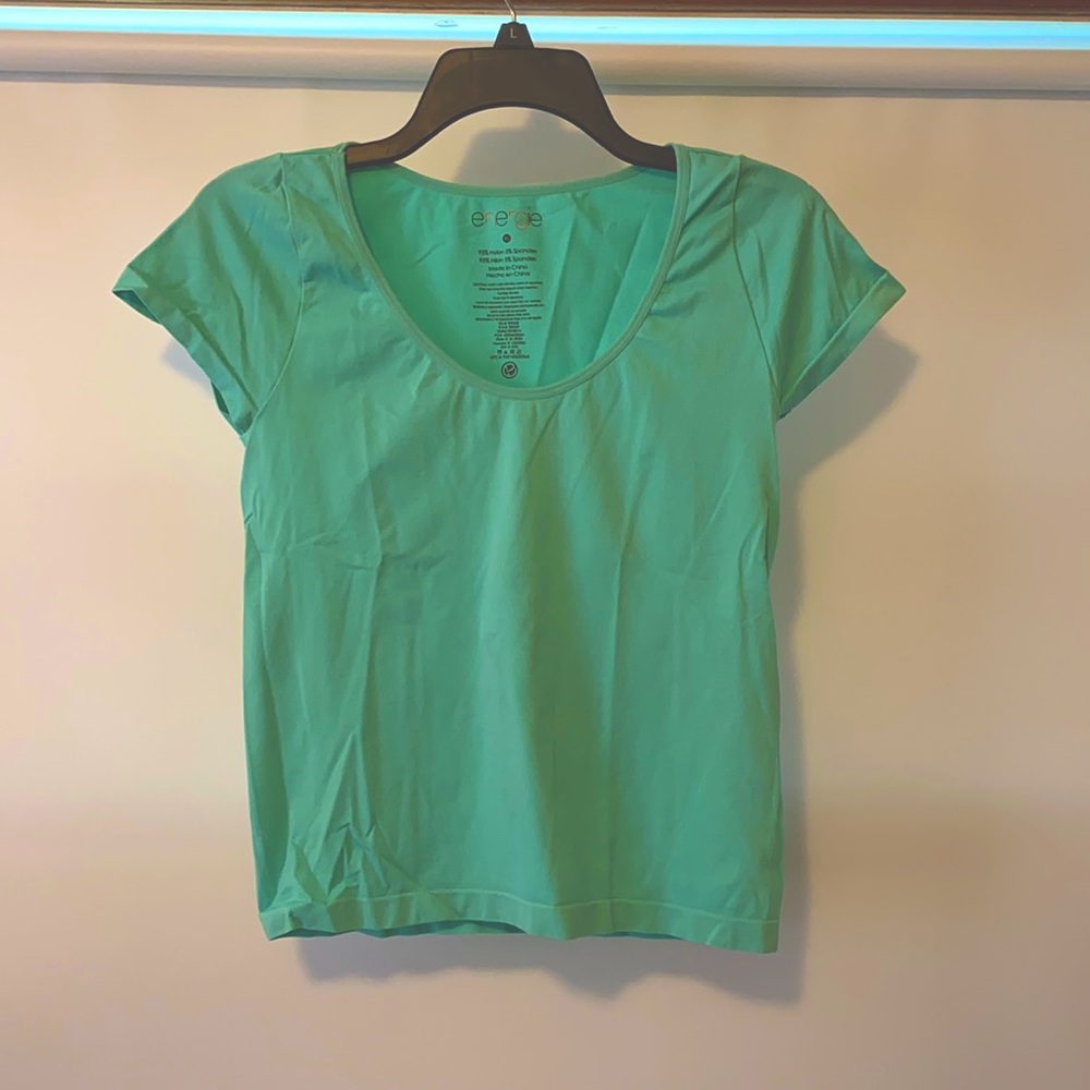 Slightly cropped, t-shirt